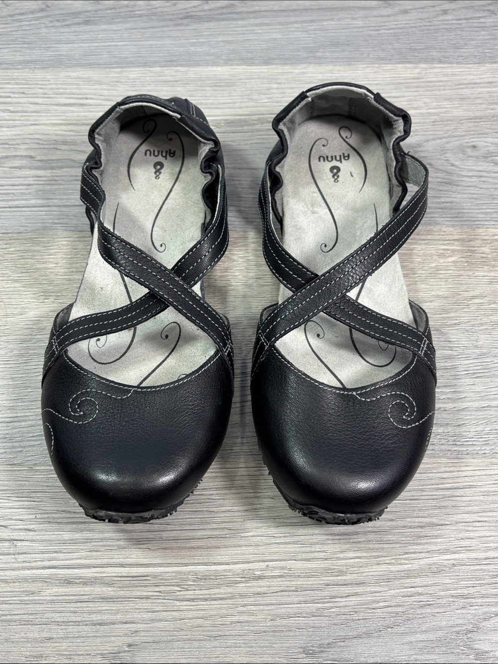 Ahnu Karma Black Mary Jane Strappy Ballet Flats - size 9.5